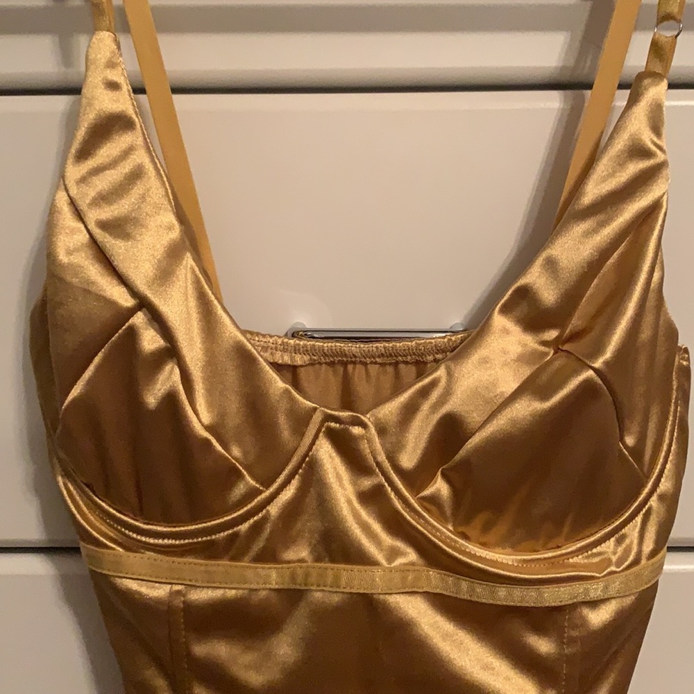 BRAND NEW - NEVER WORN BODYSUIT